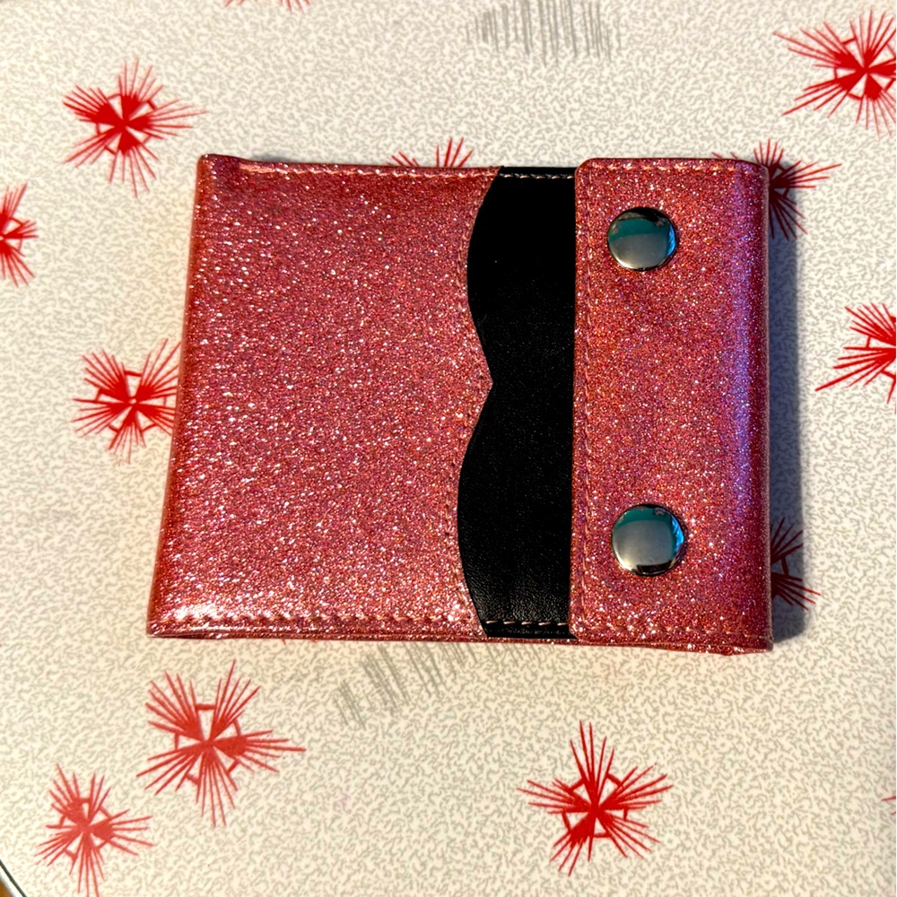 Sourpuss clothing Sabrina glitter wallet pink